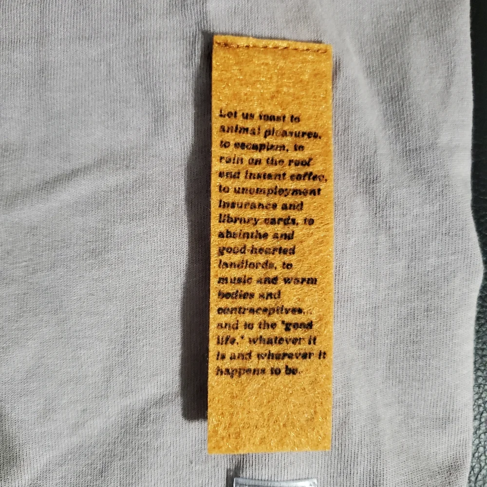 ADVISORY BOARD CRYSTALS (Abc) “ESCAPISM” T-Shirt Gray - Picture 7 of 9